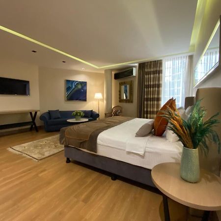 Nobel Hotel Mersin  Exterior photo